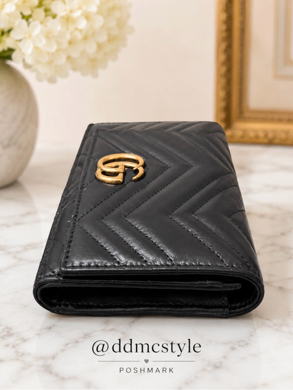 Gucci Marmont Chevron Quilted Black Leather Wallet with Gold GG EUC - Picture 2 of 9